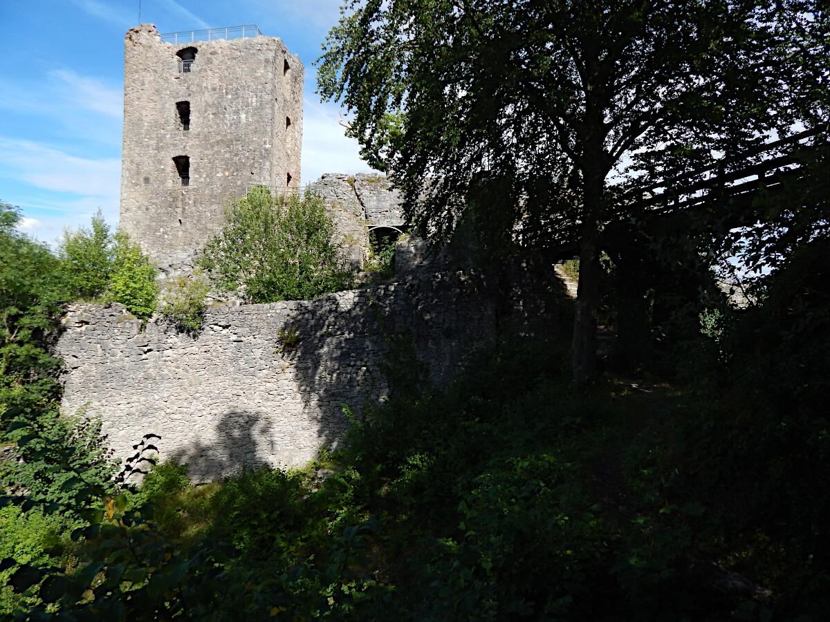 Burgruine Neideck - Kernburg