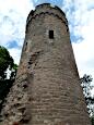 Starkenburg (ab 1065) - Hambacher Turm (14. Jh.)
