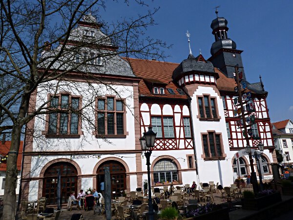 Lorscher Rathaus (1714/15)