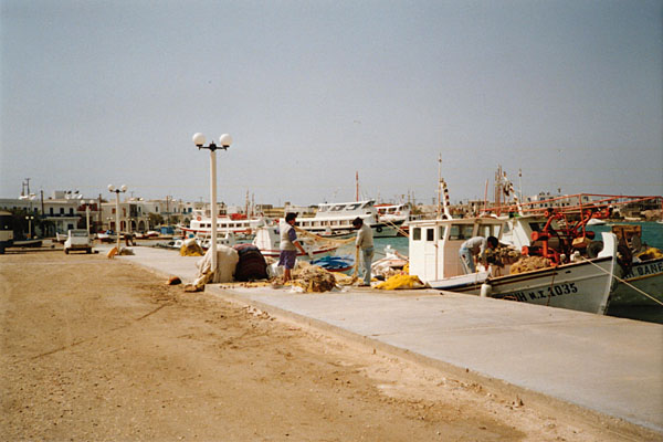 Antparos - Hafen von Kstro