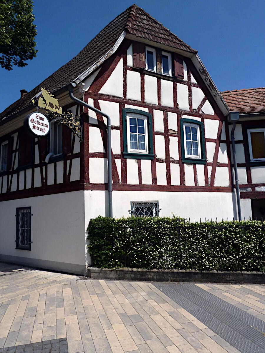 Hauptstraße 17 - 'Goldener Hirsch' (Anfang 18. Jh.)