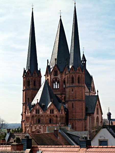 Marienkirche (1170-1250) - Blick vom Stephanusberg
