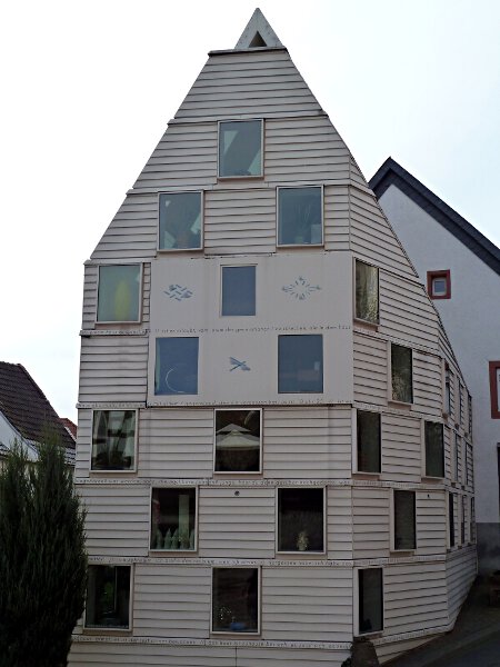Herlen-/Kuhgasse - Kunsthaus 'Living Room'