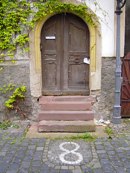 Neutorstrae 8
