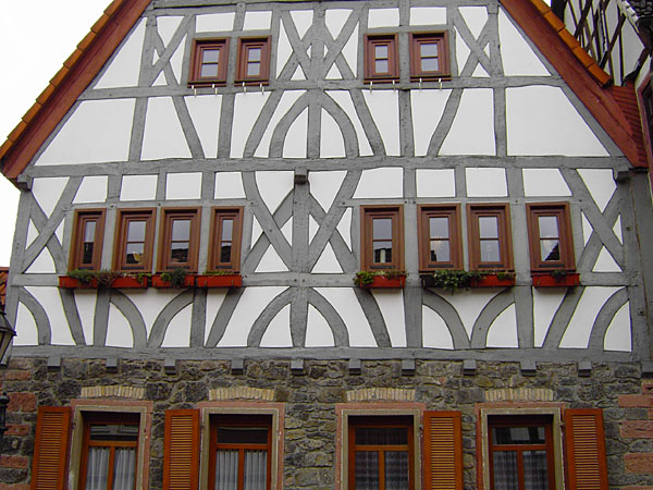 Neutorstrae 2