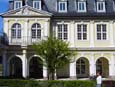 Wilhelmsbad - Arkadenbau mit Promenade (Hessisches Puppenmuseum)