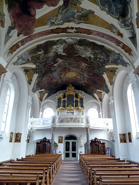 St. Ccilia - Innenraum mit Deckenfresken von Christoph Thomas Scheffler (1739-41)