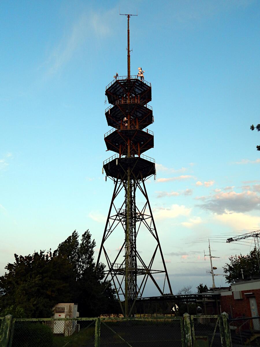 Sendeturm Hhnerberg (85 m)