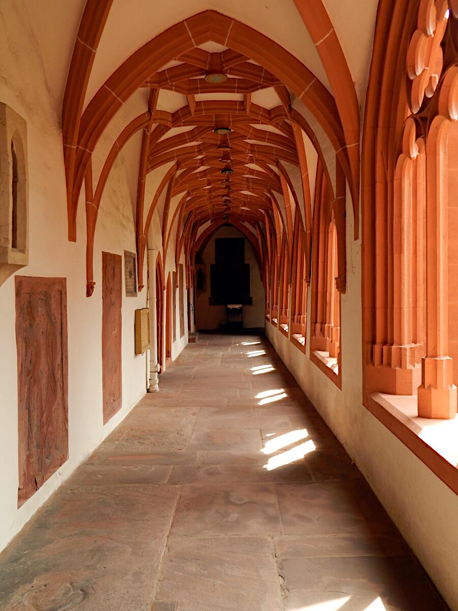 St. Stephan - Kreuzgang (1462-99)