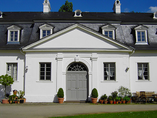 Rumpenheimer Schloss - Detail Ostflgel (1770-1805, Rekonstruktion 2002/03)