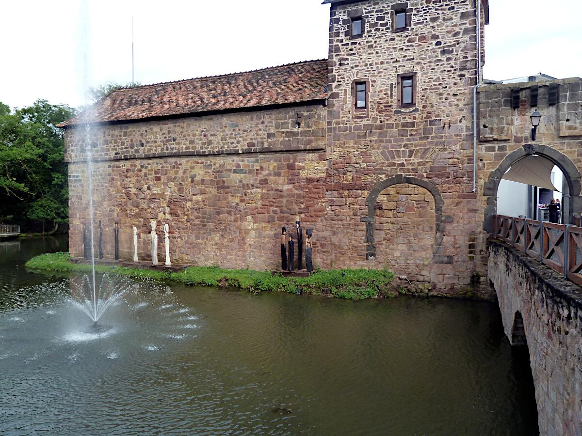 Burg Vilbel (ab 12. Jh.) - Nordwestseite