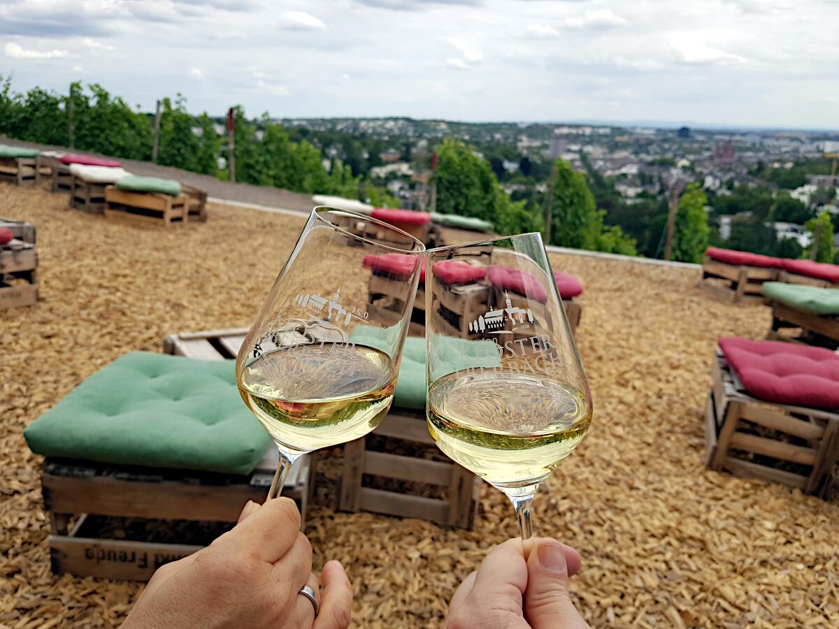 Neroberg - Weinausschank Chteau Nero