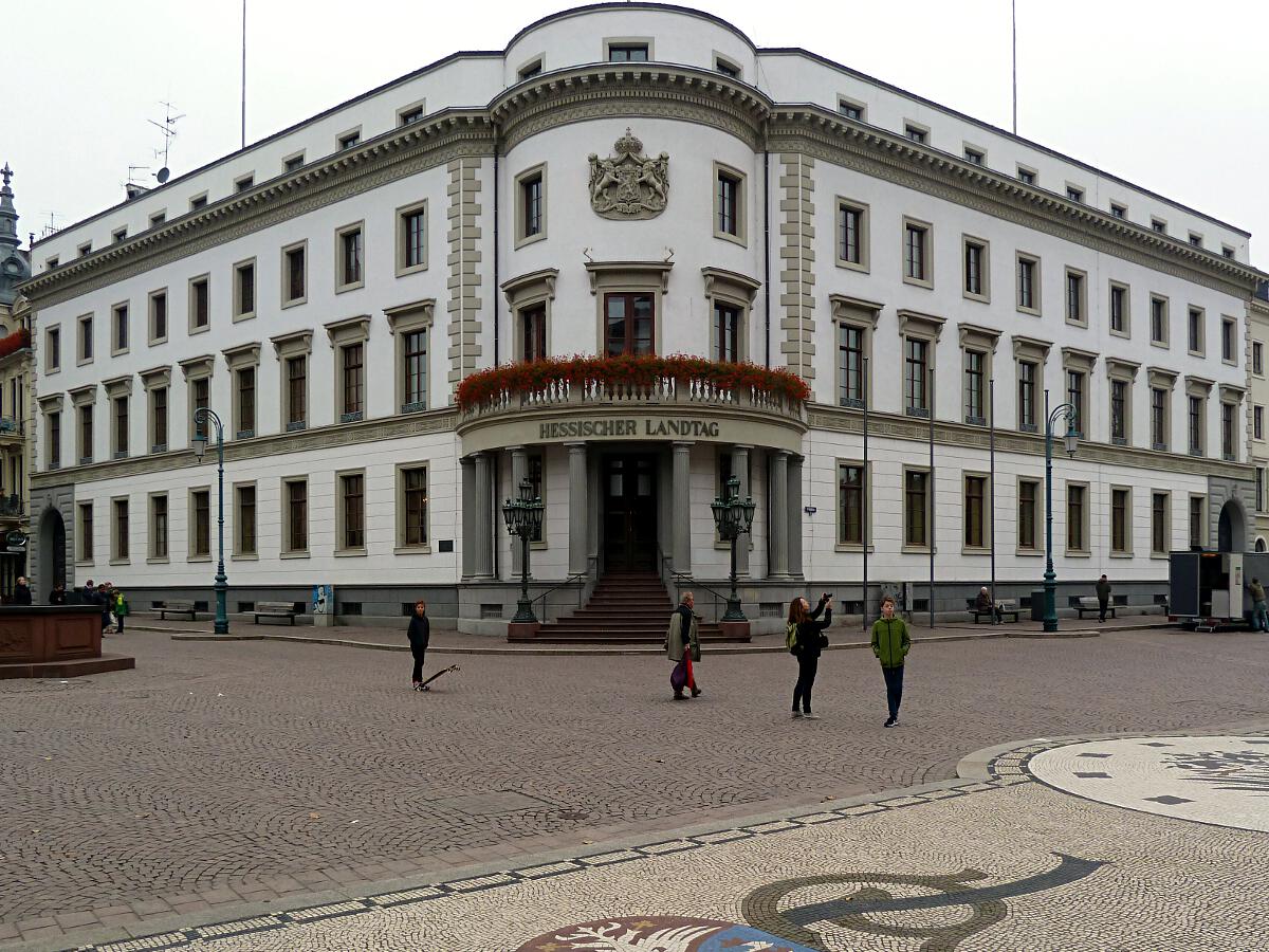 Hessischer Landtag - ehem. Stadtschloss (1837-42)