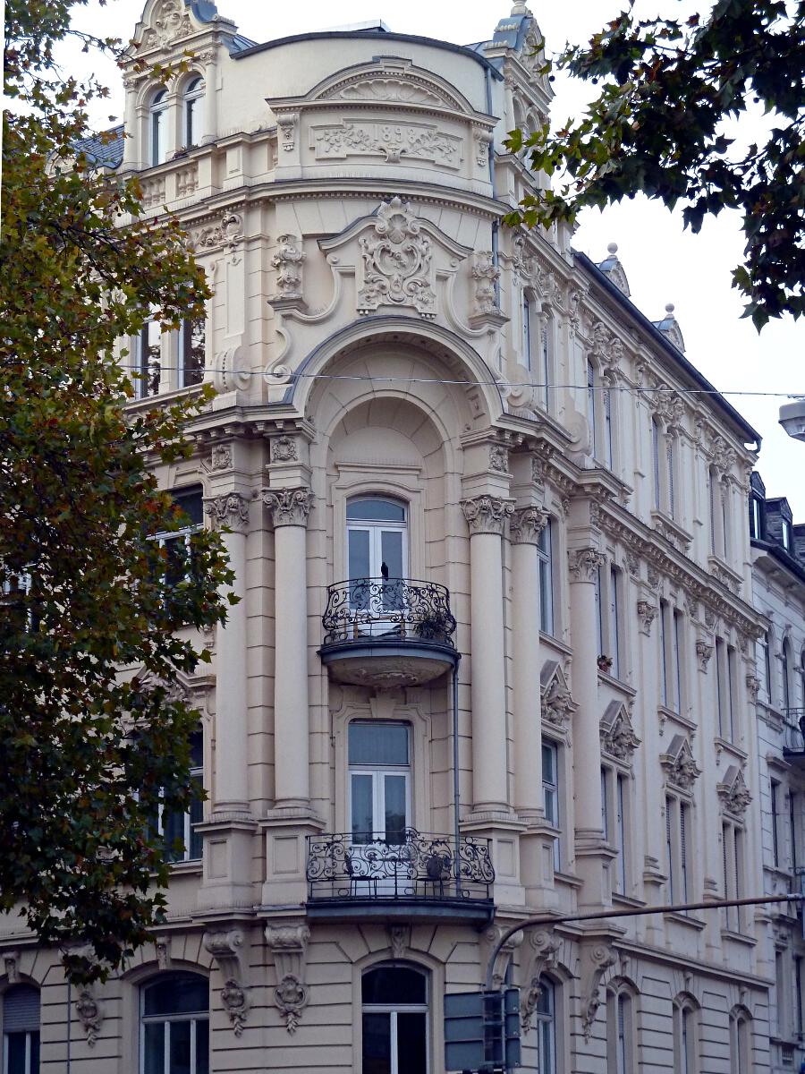 Kaiser-Friedrich-Ring