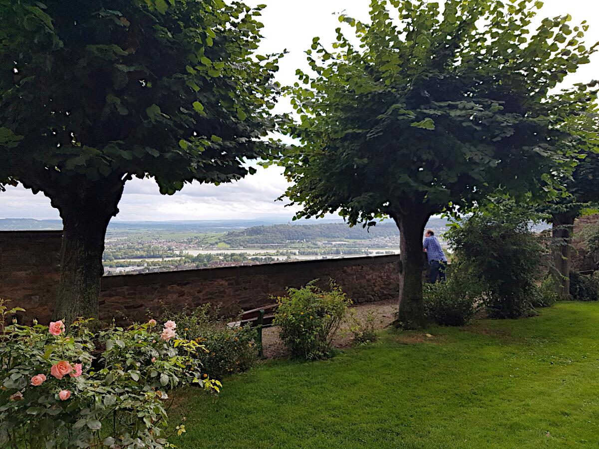 Abtei St. Hildegard (1904) - Terrasse