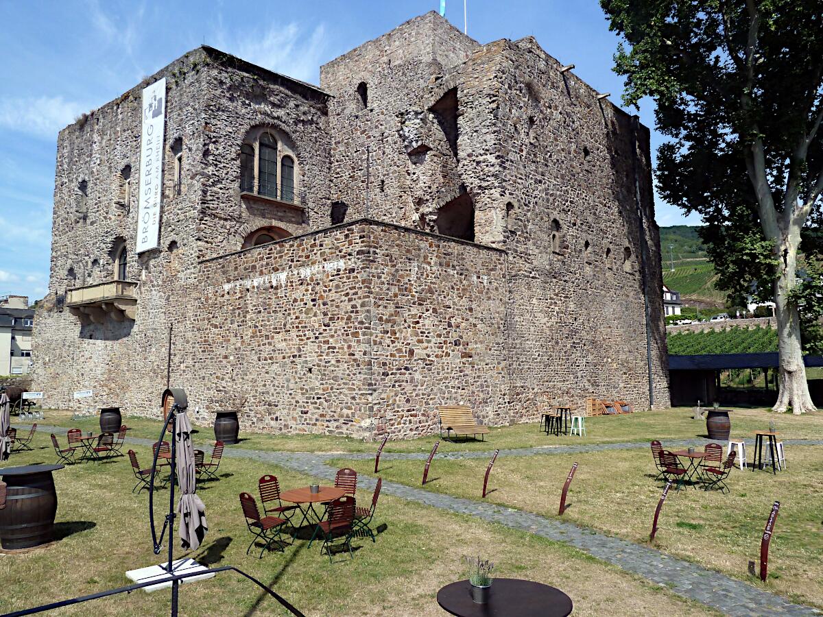 Brmserburg (ab 11. Jh.) - mit Weingarten