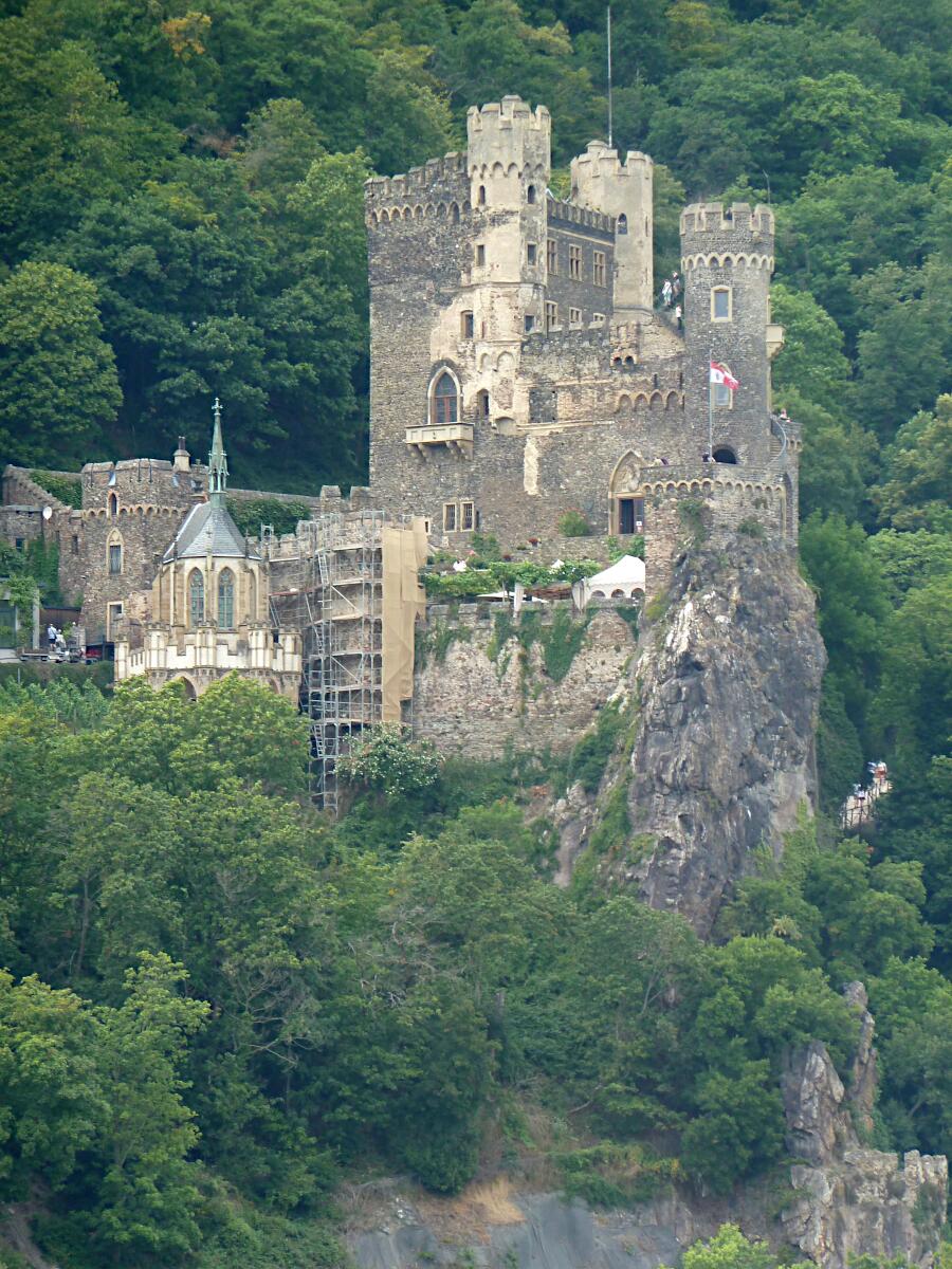 Burg Rheinstein (ab 14. Jh., 1825-29)