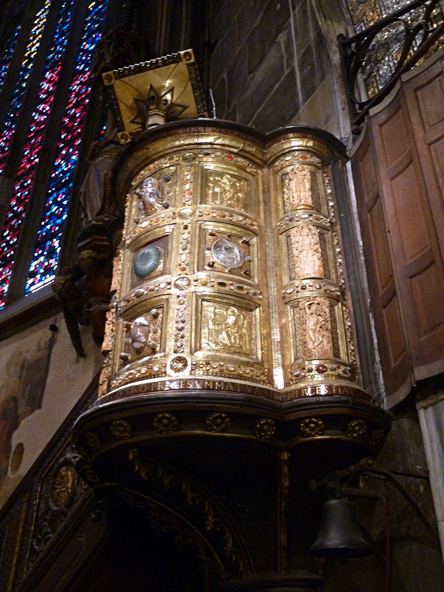 Aachener Dom (ab 795) - Ambo (Kanzel) Heinrichs II. (1002-14)