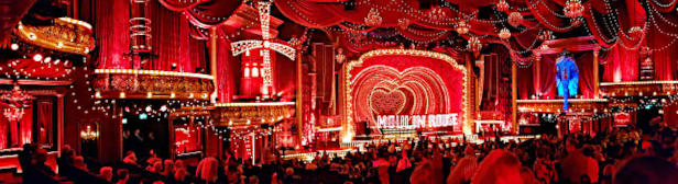 Musical Dome - B�hnenbild 'Moulin Rouge'