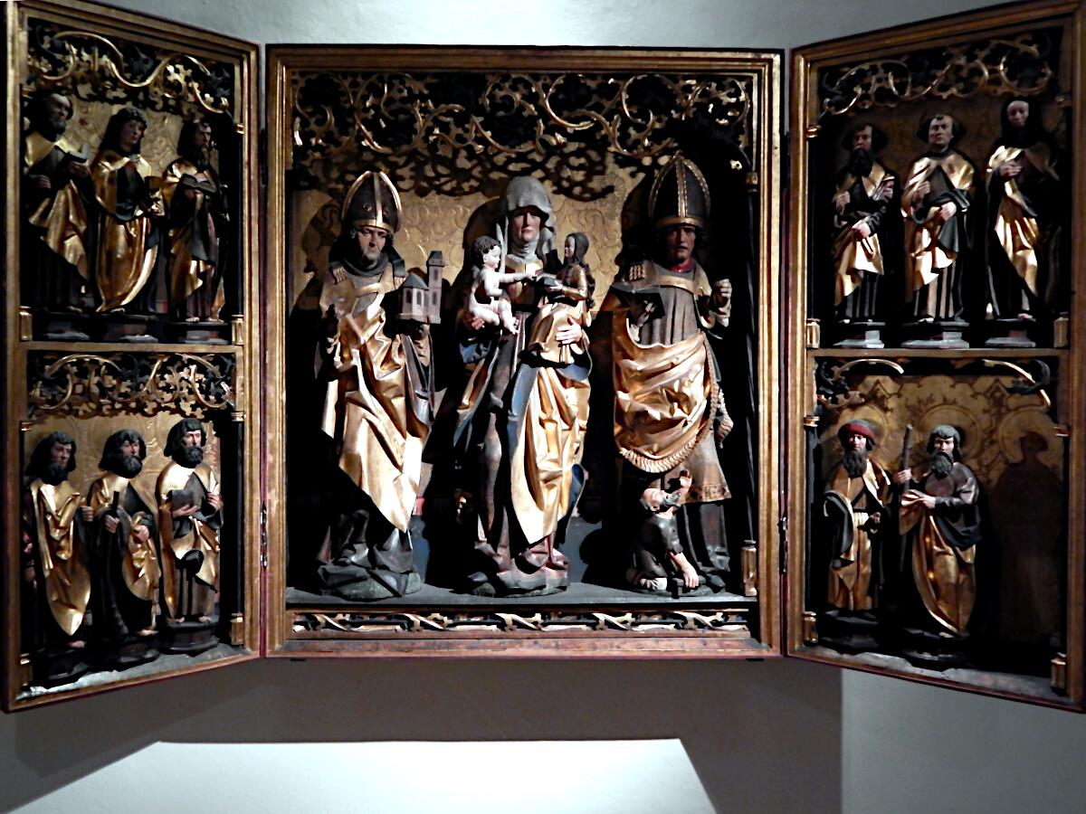 Dom St. Peter und Paul (ab 1210) - Evangelistenkapelle mit Schnitzaltar (1518)