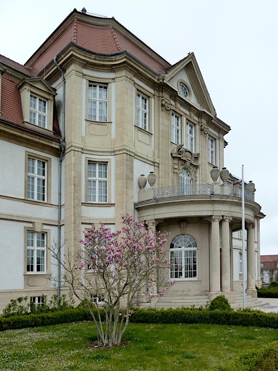 Gerichtsgebude - ehem. Dompropstei (ab 1750)