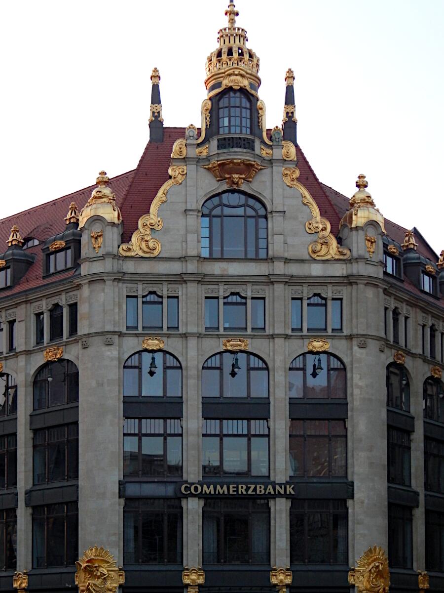 Thomaskirchhof - ehem. Kaufhaus (1903/04)