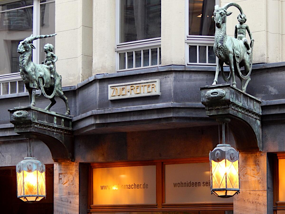 Nikolaistrae 36 - Haus 'Zwei Reiter' (1910/11)