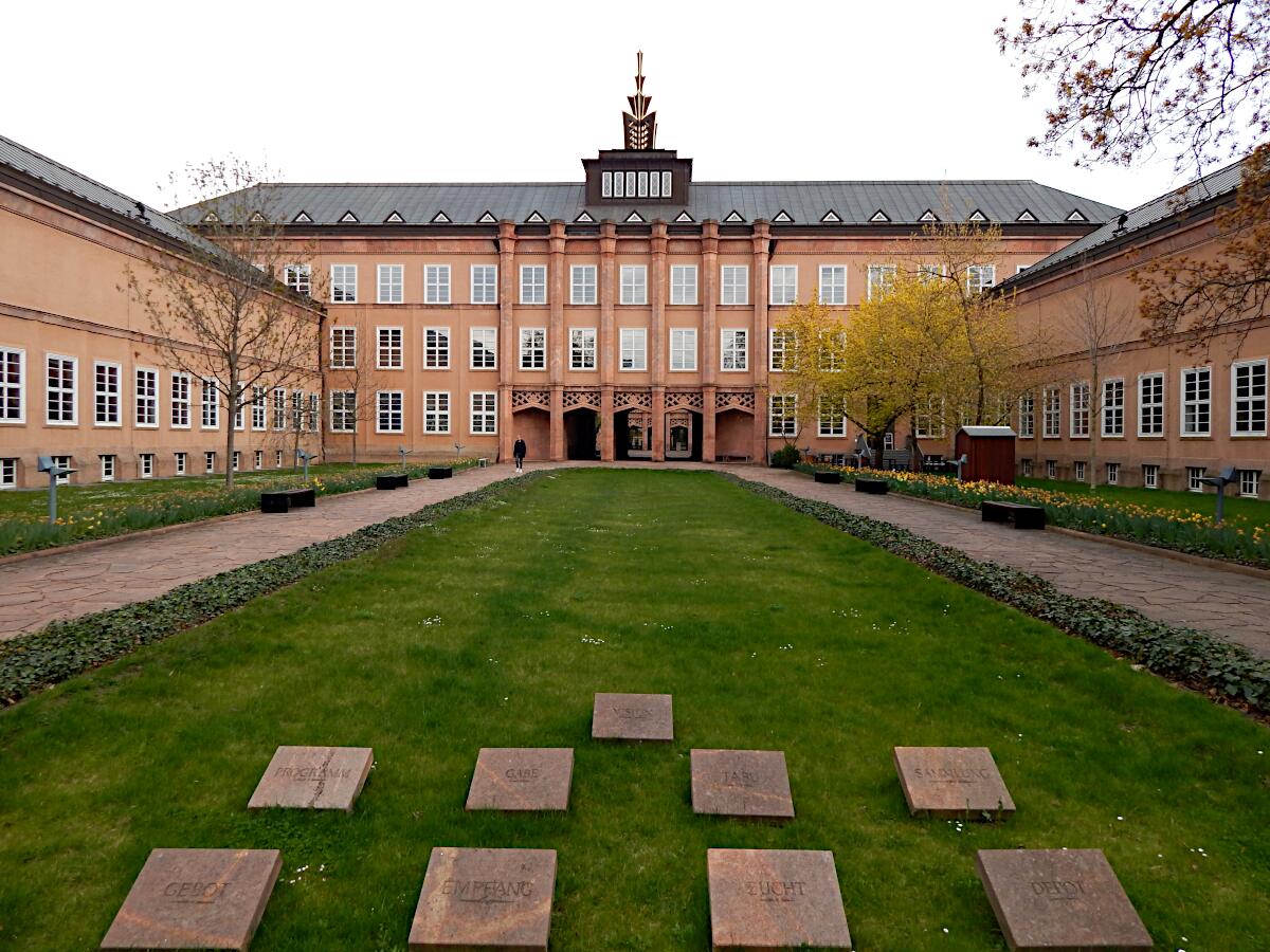 Grassimuseum (1925-29)