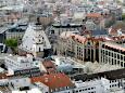 Thomaskirche (1482-96, 1537, 19. Jh.) und ehem. Kaufhaus (1903/04)