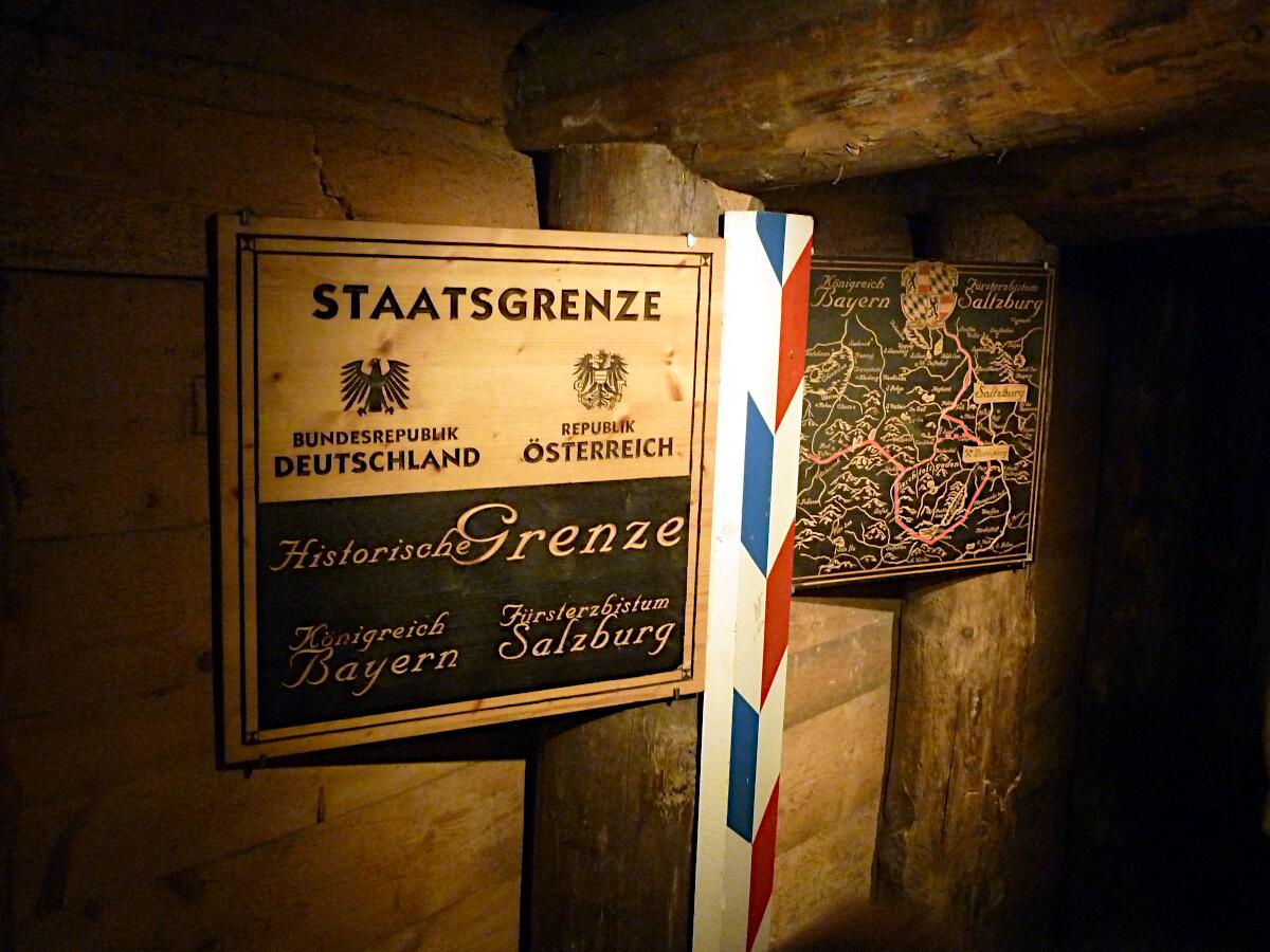 Salzwelten am D�rrnberg - Staatsgrenze