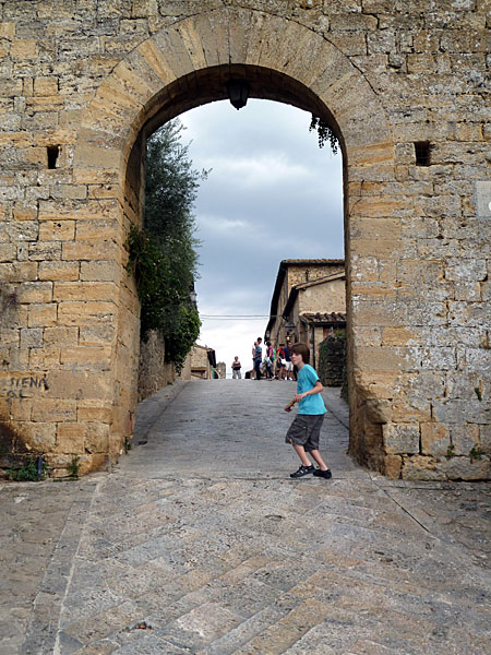 Monteriggioni - Porta di sotto (Auenansicht)