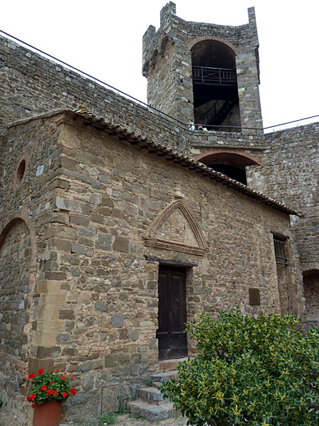 Montalcino - La Fortezza (1361; Innenhof)