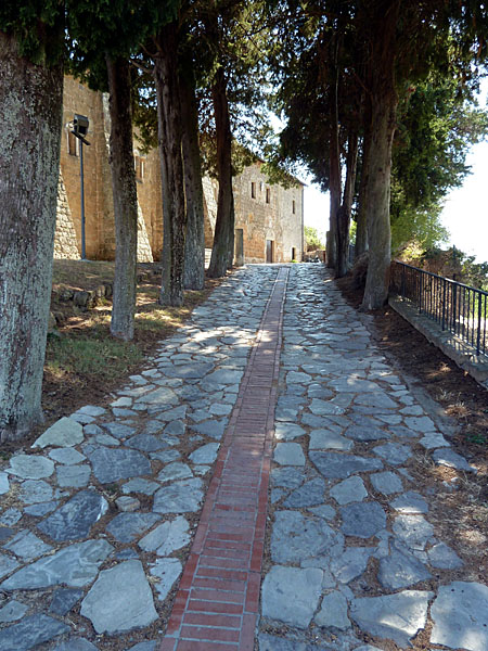 Sovana - Cattedrale dei Santi Pietro e Paolo