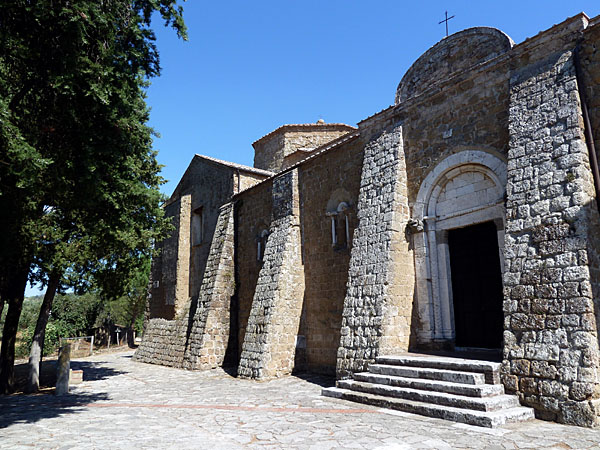 Sovana - Cattedrale dei Santi Pietro e Paolo