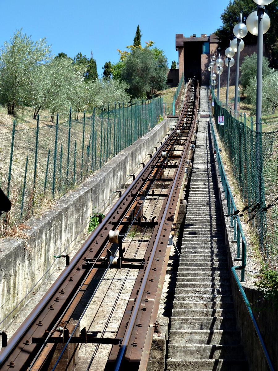 Certaldo Basso - Funicolare