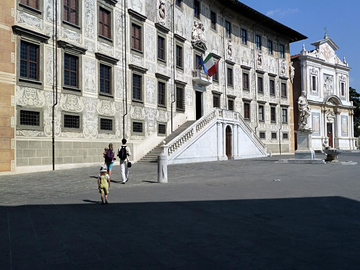 Pisa - Palazzo della Carovana (15621564) und Chiesa dei Cavalieri