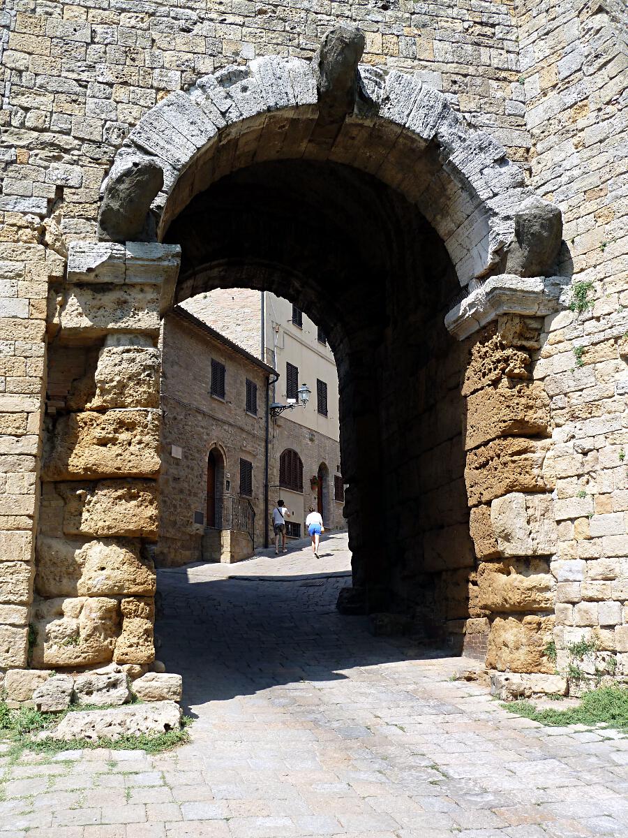 Volterra - Porta dell'Arco (4. Jh. v. Chr.)