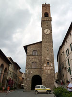 Montalcino - Palazzo dei Priori (13.-14. Jh.)