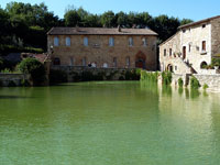 Bagno Vignoni - Thermalbecken