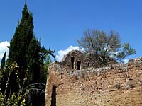 Sovana - Rocca Aldobrandesca (11.-14. Jh.)