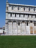 Pisa - Duomo di Santa Maria Assunta (Westseite mit abgesenktem Fundament, ab 1063)