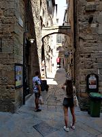 Volterra - Vicolo delle Prigioni