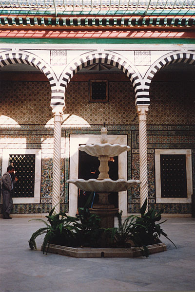 Tunis - Nationalmuseum von Bardo (Innenhof)