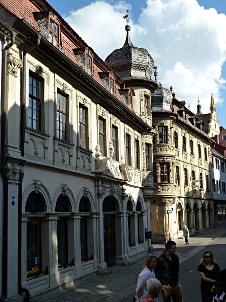 Marktstra�e - Haus zur Groe (1725) und Wertheimer Haus (1719)