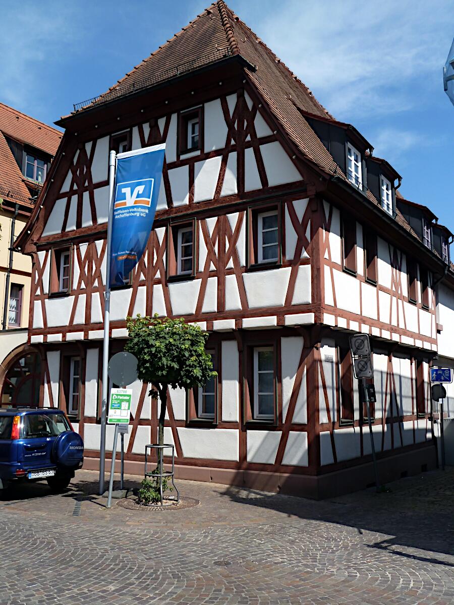 R�merstra�e 34-36 (um 1500; Abbruch, Wiederaufbau 1979)