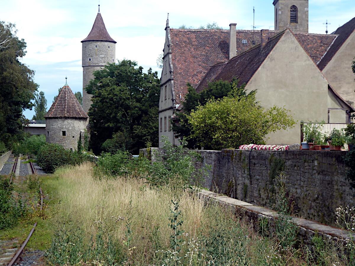 Mainlndebahn, Batterieturm, Centturm (1411)
