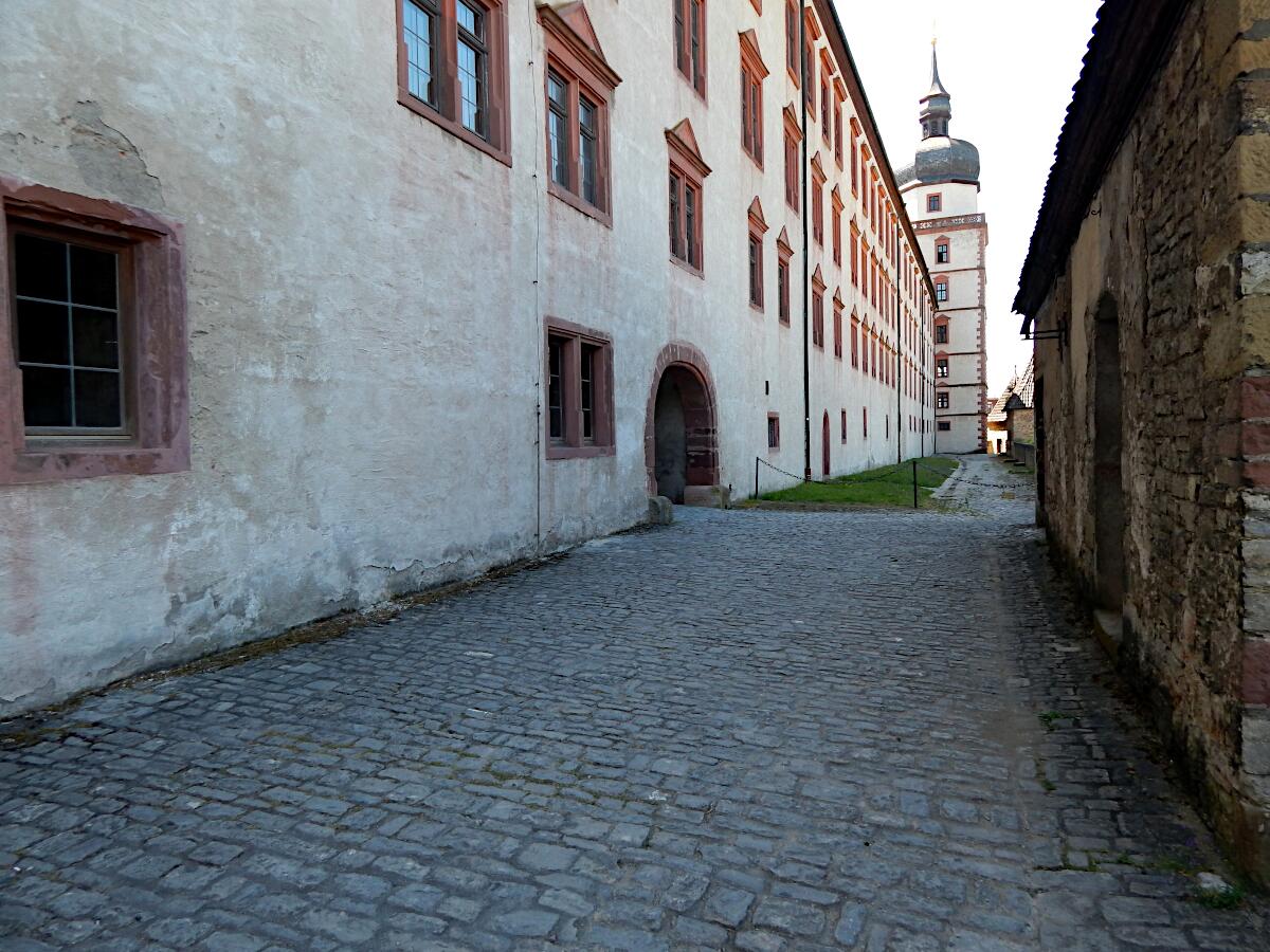 Festung Marienberg (ab 13. Jh.) - Kammerbau und Kiliansturm