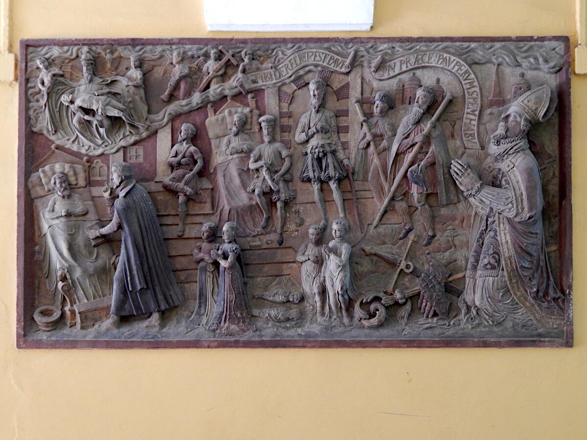 Juliusspital - ehem. Portalrelief (1576-78)
