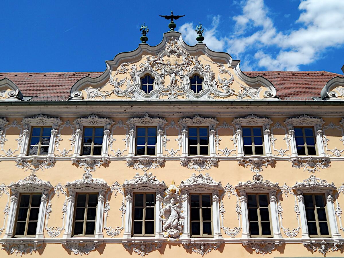 'Haus zum Falken' (1751; Rekonstruktion 1950-53)