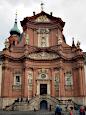 Neumnster - barocke Westfassade mit Kuppel (1711-22)